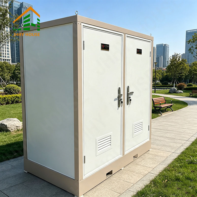 Mobile toilet units for construction sites